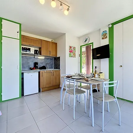 Le Meridien-2 By Interhome