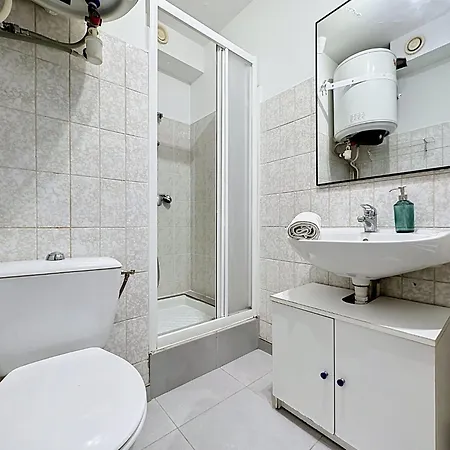 Le Meridien-2 By Interhome Apartmán